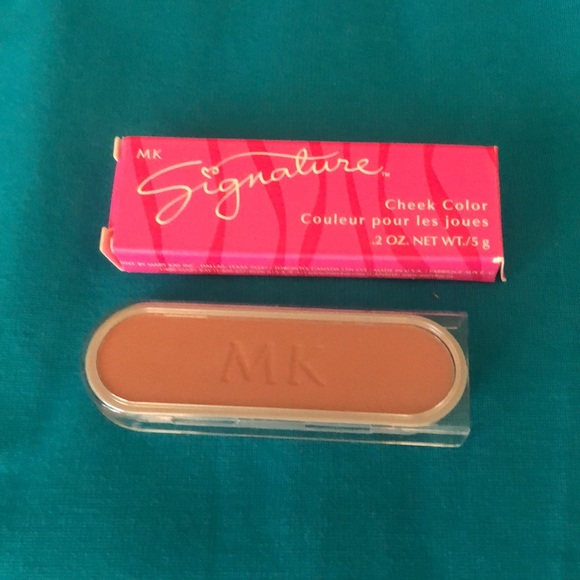 Mary Kay bundle - Picture 7 of 9